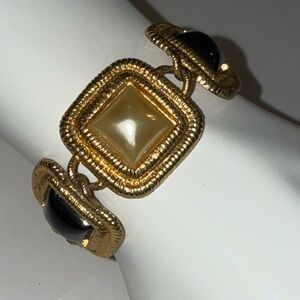 Vintage Elegant Gold and Black Bracelet